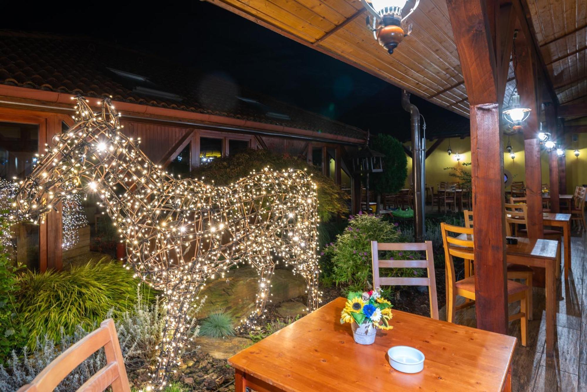 Rezort U Bobiho Novy Tekov Exterior foto