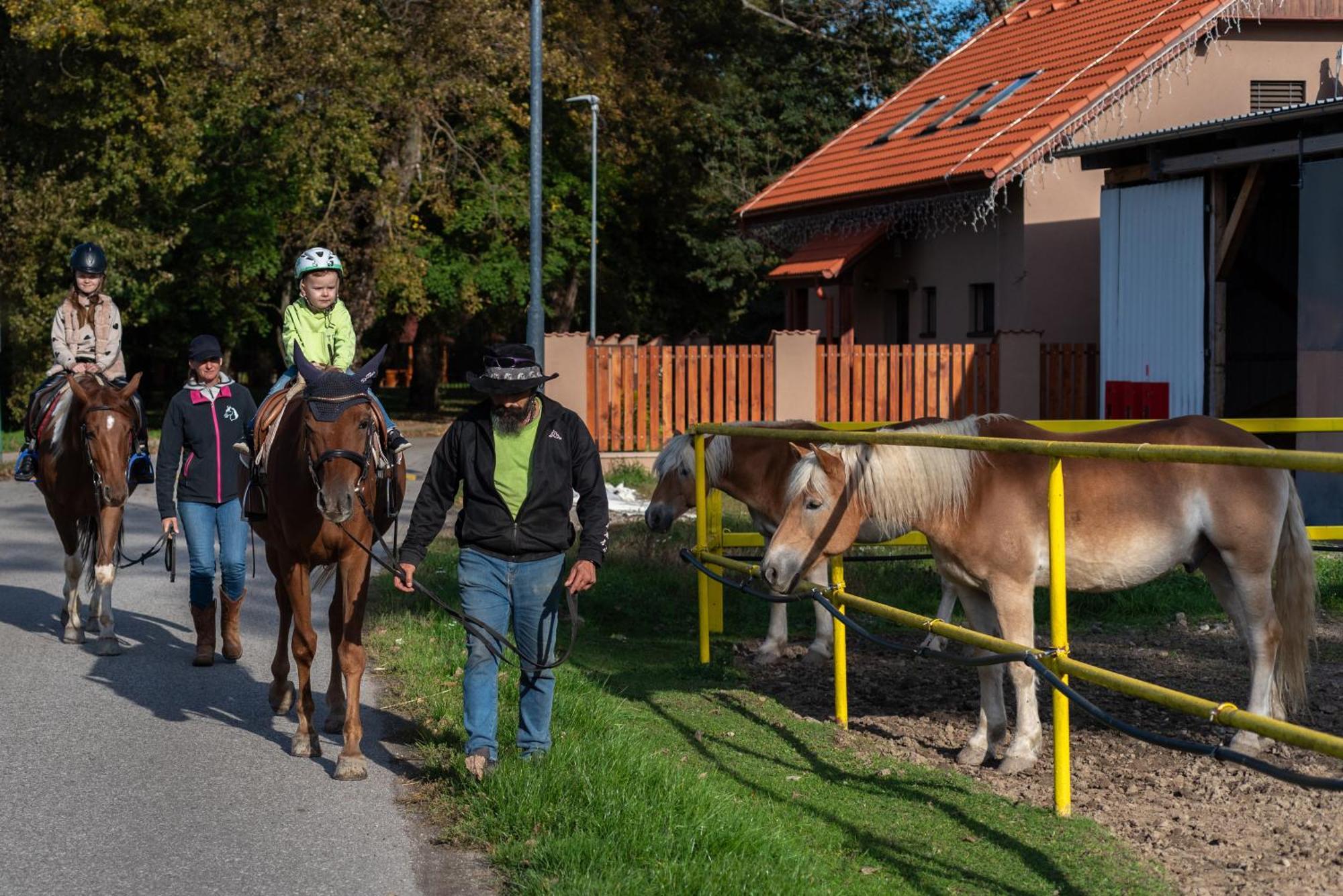 Rezort U Bobiho Novy Tekov Exterior foto